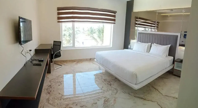 FabHotel Grand & Resorts, Забронировать Отель Отели штата Тамилнада с бассейном, Бассейн