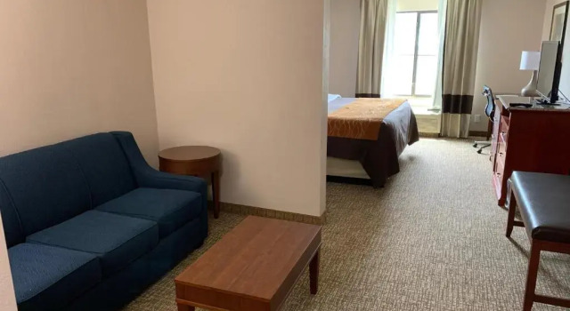 Люкс Comfort Inn Smithfield near I-95
