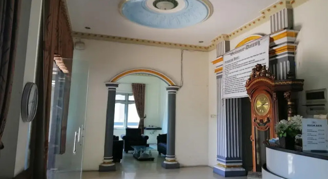 Oyo 2179 Hotel Asria, Rezervovat Hotel Hotely v Kalimantan s parkováním, Parkování