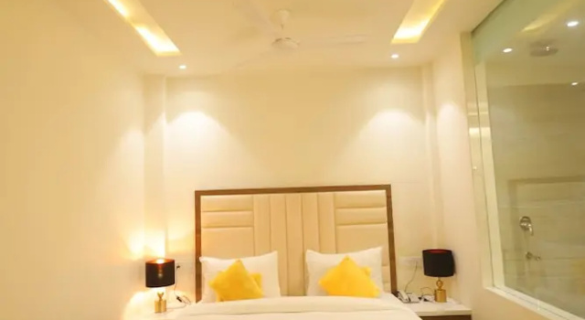 Люкс TreeHouse London Street Amritsar