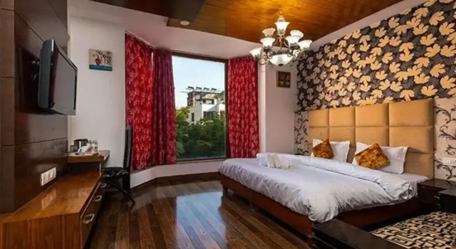 Номер Premium Fabhotel The Venessa
