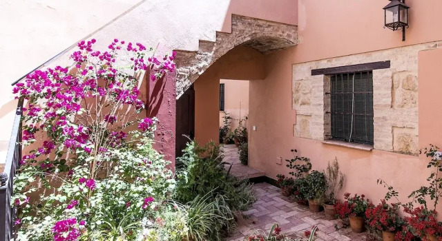 Fabulosa Casa Mudéjar., Забронировать Отель Кармона провинция Севилья, рядом с Церковь Санта-Мария-де-ла-Асунсьйон