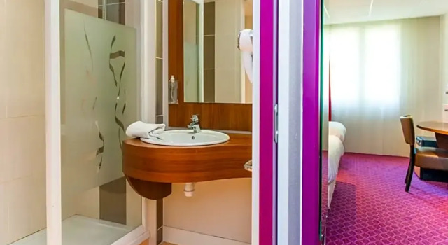 Номер Standard Brit Hotel Nantes Vigneux - LAtlantel