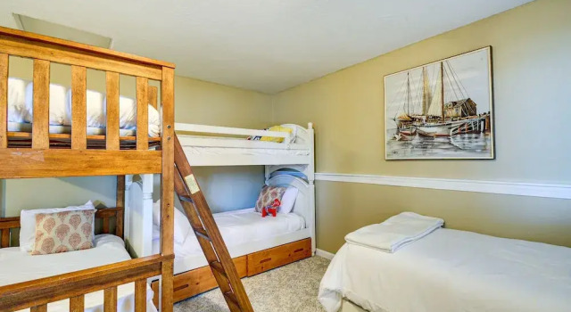 Charming Poulsbo Retreat: Hood Canal Views!, Rezerwuj Dom wakacyjny Poulsbo Waszyngton