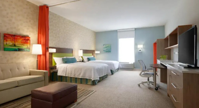 Четырёхместный люкс Home2 Suites by Hilton Durham Chapel Hill