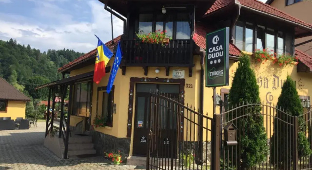Casa Dudu, Varaa Hotelli Hotellit Prahova Valley pysäköinnillä, Pysäköinti