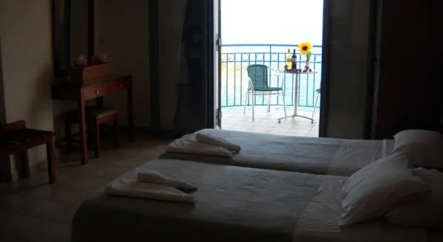 Студия с видом на море Olive Bay Hotel