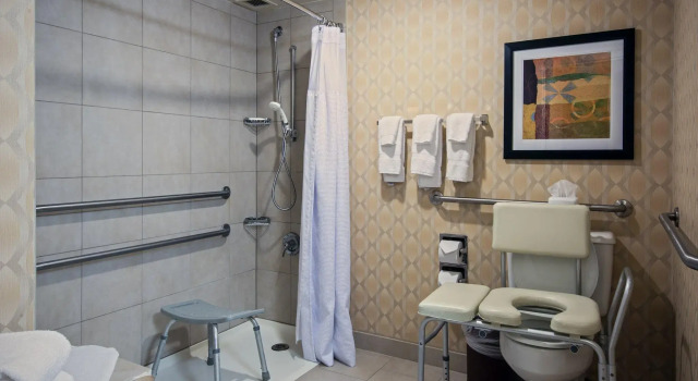 Двухместный номер Standard Crowne Plaza Hotel St. Louis Airport by IHG