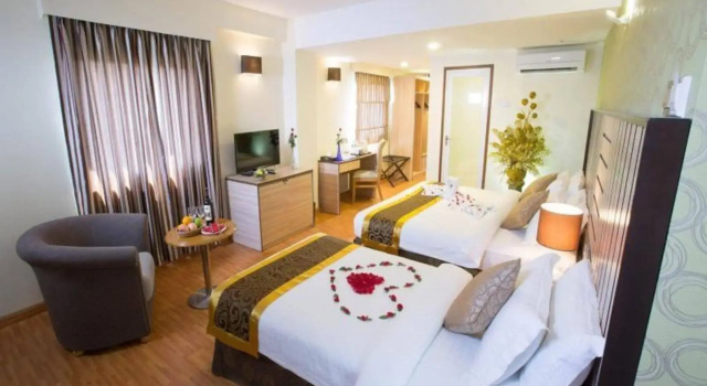 Uptown Hotel, Забронировать Отель Бизнес-отели Янгон, 4* 5*