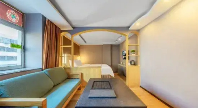 Люкс Business Hua Feng Hotel