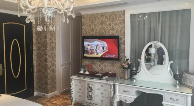 Номер Standard Hoang Trieu Hotel
