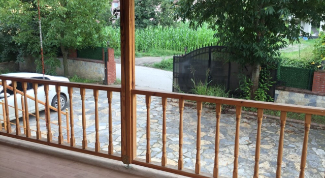 Вилла Sapanca mavi yeşil köy evi