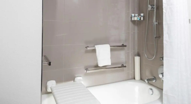 Двухместная Studio Suite с кухней для людей с ограниченными возможностями Hyatt House Charlotte Rea Farms