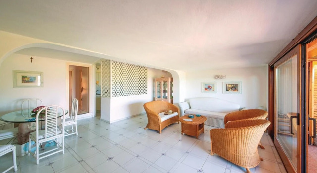 Villa Rosalba, Book Villa Villaer i Emerald Coast, Villa