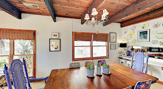 Beachfront Getaway W/ Huge Deck, Classic Interiors Home, Забронировать Дом для отпуска Коттеджи Южной Каролины, Коттедж