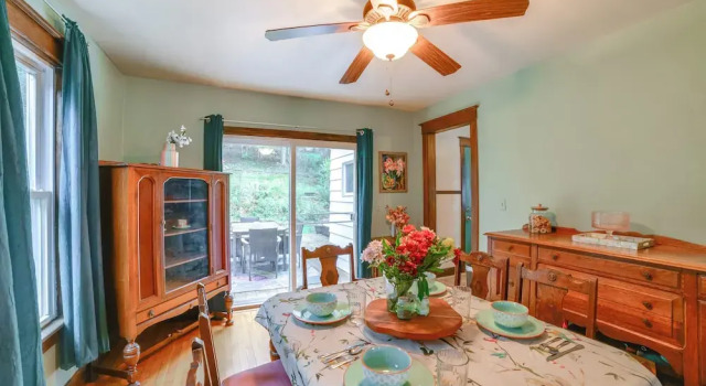 1 Mi to Dtwn Binghamton: Pet-friendly Home w/ Deck, Boek Vakantiehuis Binghamton New York State