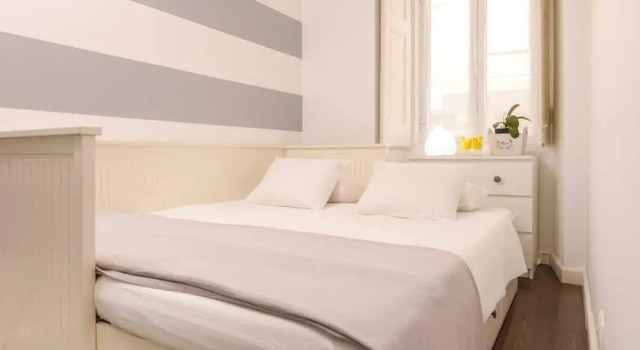 Lisbon Centre Apartment with Private Pool