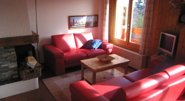 Demi-Chalet Brune-Haut Ouest, Prenota Chalet Hotel a Canton Vallese con parcheggio, Parcheggio
