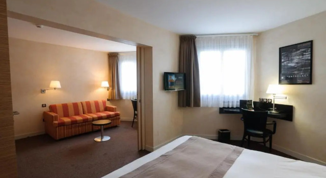 Номер Standard Logis Hotel LEmbarcadère