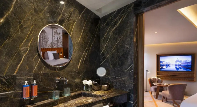 Двухместный номер Deluxe с балконом Hotel Jadali & Spa