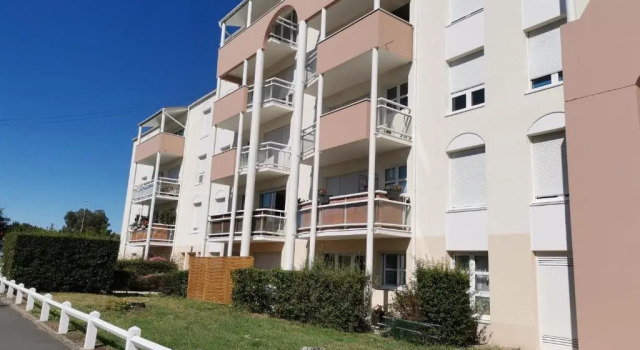 "CHEZ AURELIE" T2 COSY 54m2 1ch parking balcon PESSAC, Buchen Sie Hotel Pessac Graves