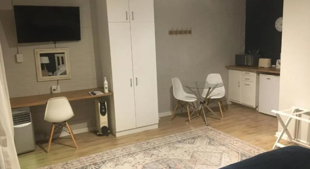 Студия Deluxe Wedmore Place
