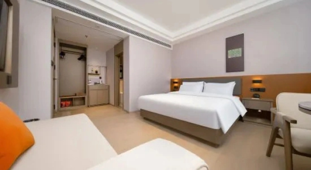 Люкс Grand Jiutian Ruidu Hotel