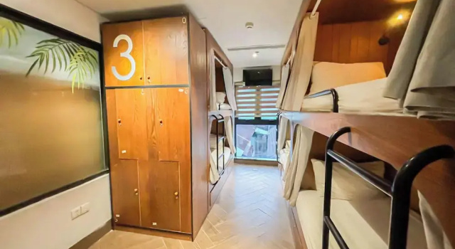 Tropical Dorm Hostel Da Nang by Haviland, Book Hostel / Vandrerhjem Hostels i Da Nang, Hostel / Vandrerhjem