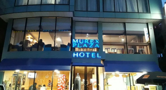 Murex Plaza Hotel & Suites