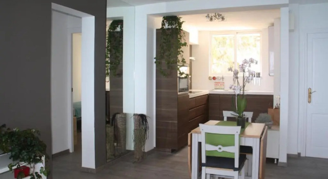 Sea front, design, Air Conditioning, heating, First floor, 4beds