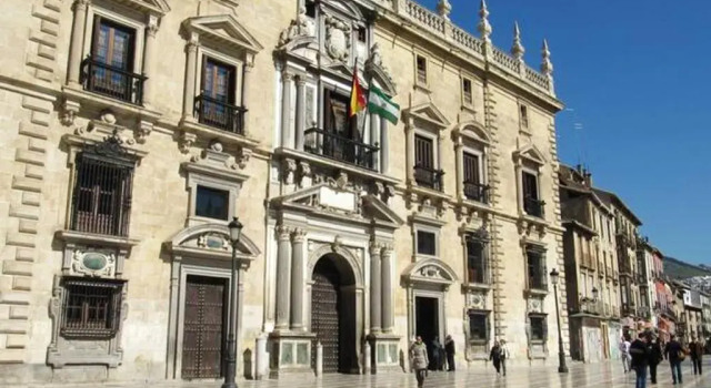 Apartment with 2 bedrooms in Granada with WiFi, Забронировать Апартаменты/квартира Альбайсин Гранада, рядом с Городской совет Гранады