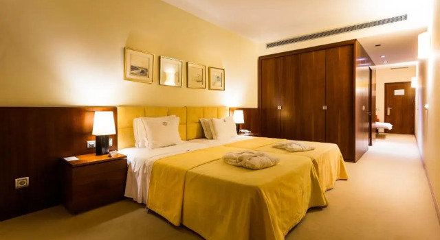 Трёхместный номер Standard Santana Hotel & SPA