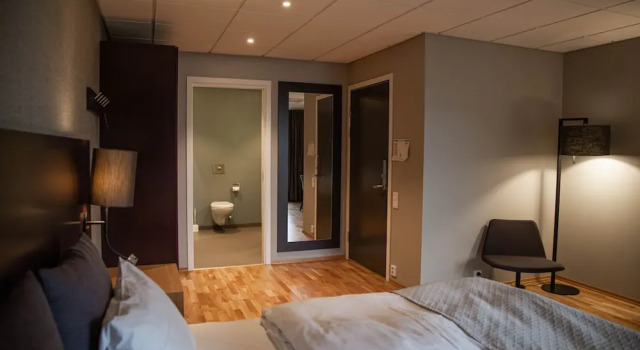 Номер Standard KRS LIVE Hotel