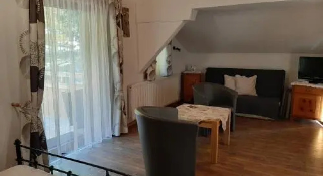 Pension Fürhapter mit Bio- Bauernhof, Rezerwuj Hotel Hotele w Tyrol z parkingiem, Parking