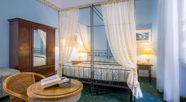 Полулюкс Hotel Torre Guelfa Palazzo Acciaiuoli