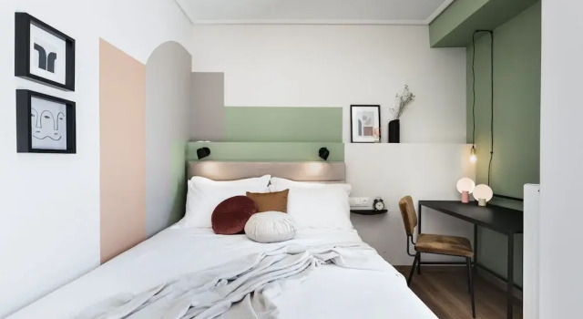 Iconic 1BR Apartment in Koukaki