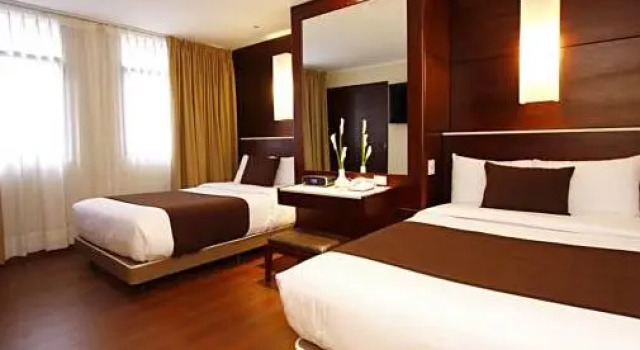 Люкс Deluxe Hotel Reina Isabel
