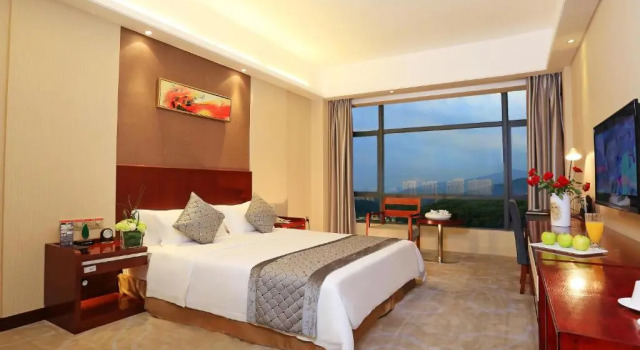 Standard Zimmer Ramada Longyan