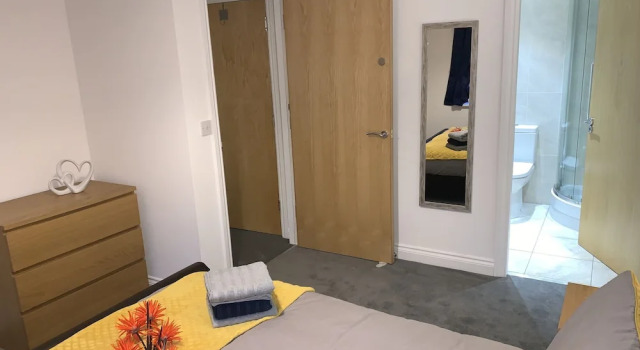 Апартаменты Comfort с видом на внутренний двор Grand Central Executive Apartments