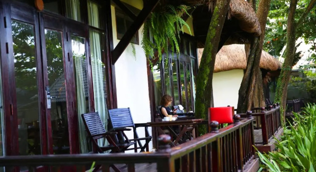 Номер Premier с балконом Arcadia Phu Quoc Resort