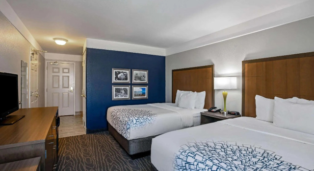 Четырёхместный номер Standard La Quinta by Wyndham Manteca - Ripon