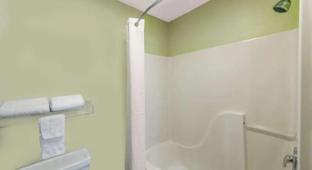 Четырёхместный номер Standard Quality Inn Sulphur - Lake Charles