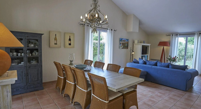Attractive holiday villa on the Sainte Baume massif, Забронировать Вилла Нан-ле-Пен Green Provence