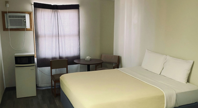 The Homestead Inn and Annex, Đặt Khách sạn Wolf Point Montana