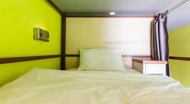 Кровать в общем номере Siamaze Hostel