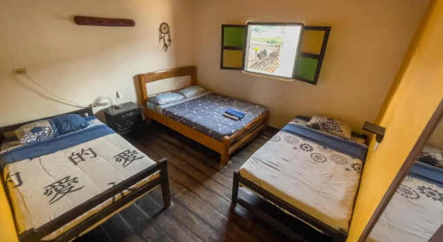 Camera Economy Hostal Bambu
