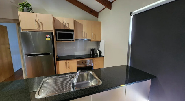 Апартаменты Standard с 3 комнатами с балконом Ethelton Serviced Apartments