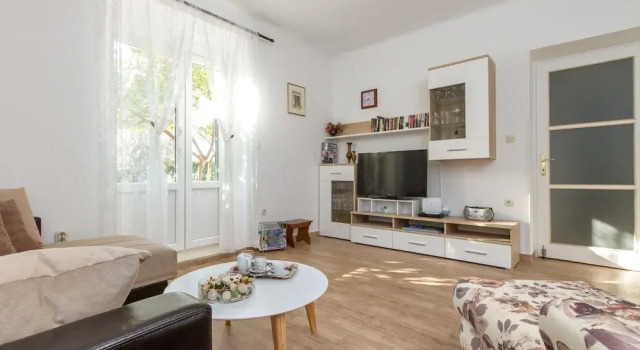 For All Seasons Apartment, Prenota Appartamento Splitska 