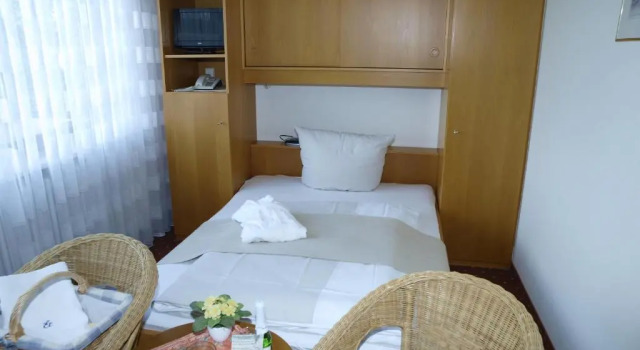 Двухместный номер Economy с балконом Hotel Schwarzwälder Hof