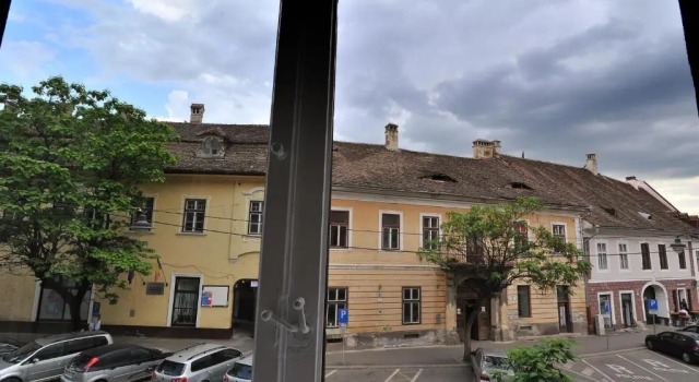 Apartment 9 - City centre, Varaa Huoneisto Sibiu Old Town 